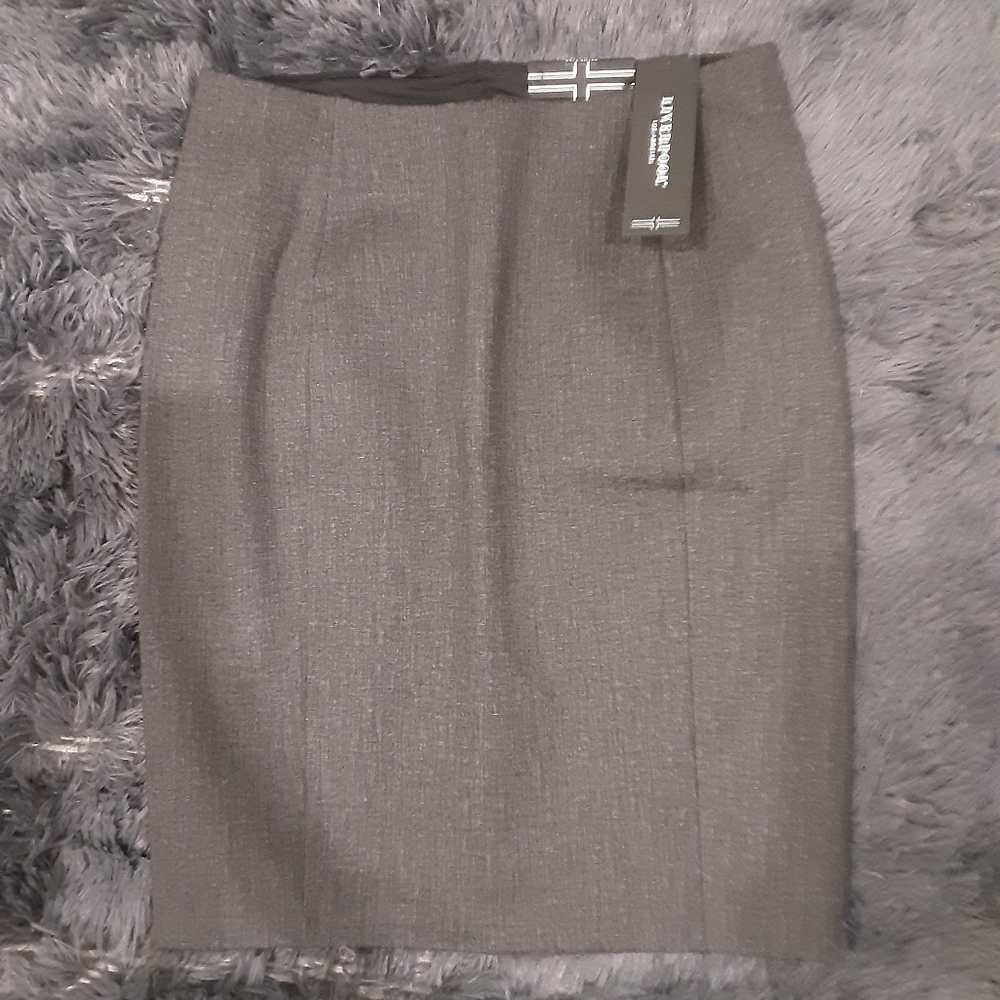 NWT Liverpool Skirt